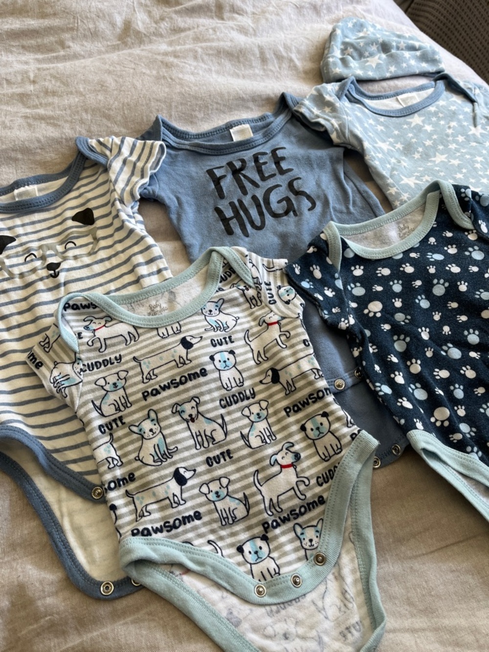 3 = $15 - Baby Boy Bundle Set with Hat (x5) - like new, no stains